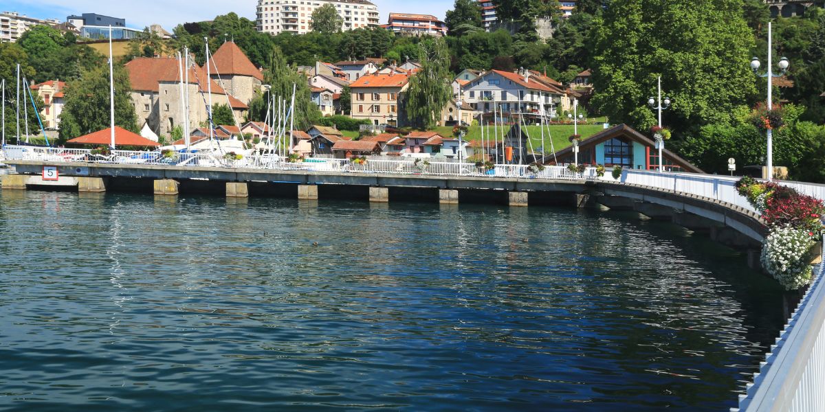 Location bateau Aix les Bains